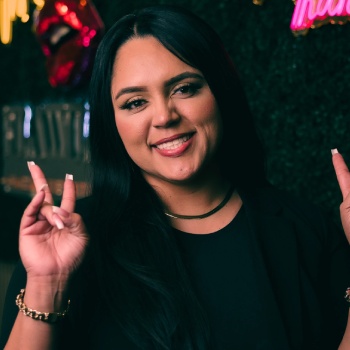 Leslie Navarrete at KA Dental Implant Dentist in Royal Palm Beach, West Palm Beach, Palm Beach Gardens, and Lantana, FL